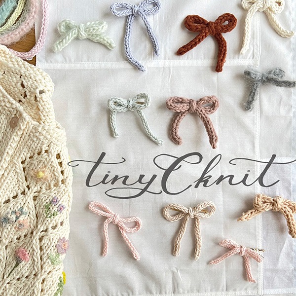 tiny C knit