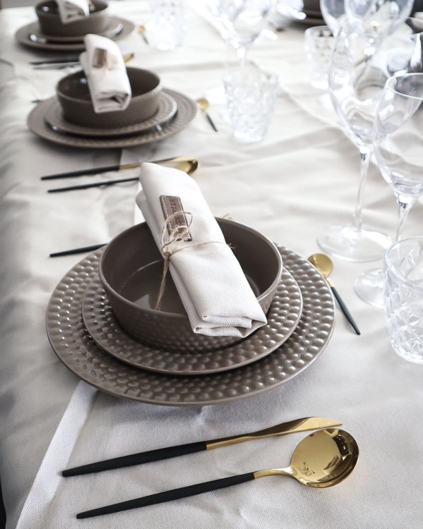 A倉庫】カトラリーセット 24本【 Coltello 】 コルテロ スウェーデン