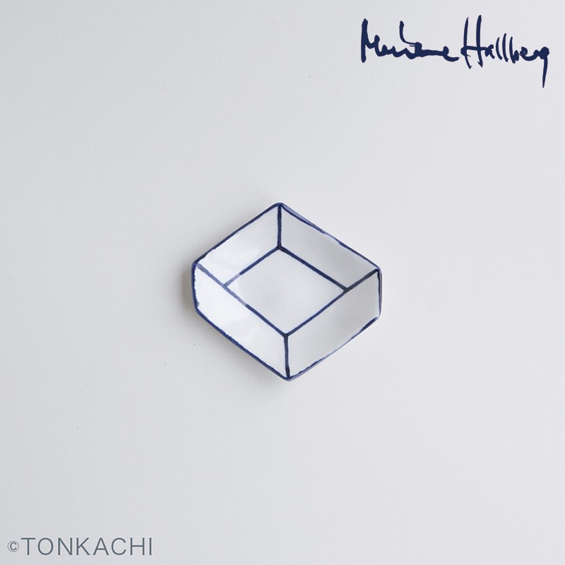 Marianne Hallberg マリアンヌハルバーグ 空き箱の皿