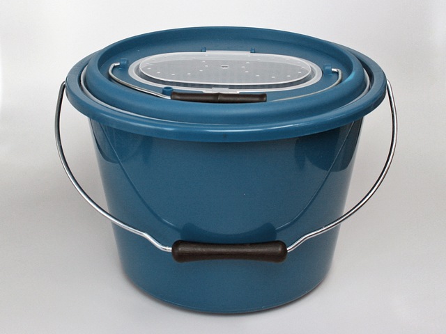 活かしアジバケツ