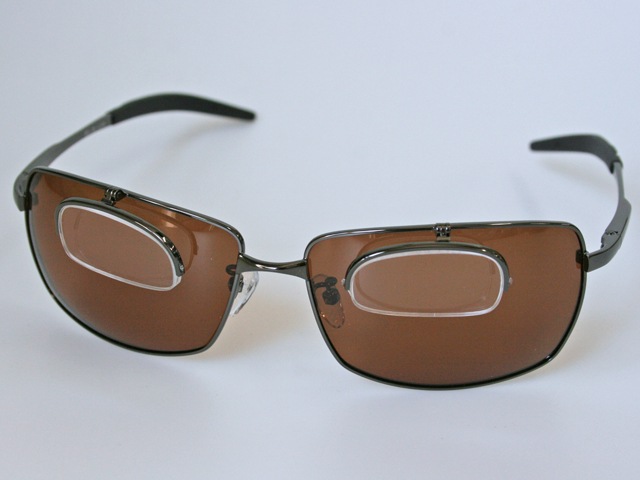 冒険王 シフトアップシニア2　BFL-2B　老眼鏡付き偏光サングラス　メガネ拭き付