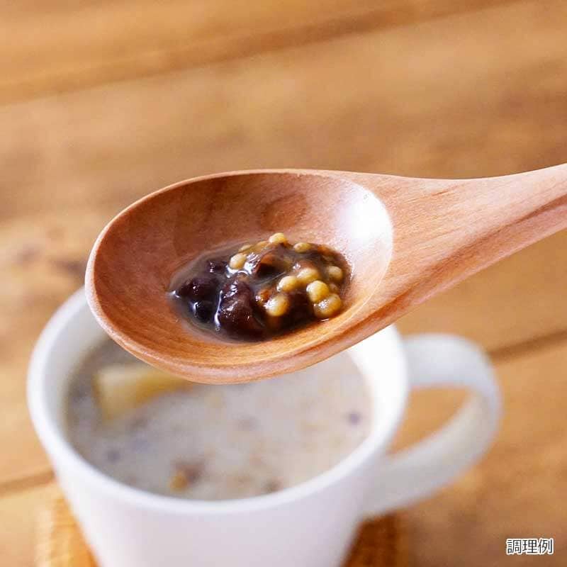 あずきと小麦パフが入った“和スイーツしるこ”

