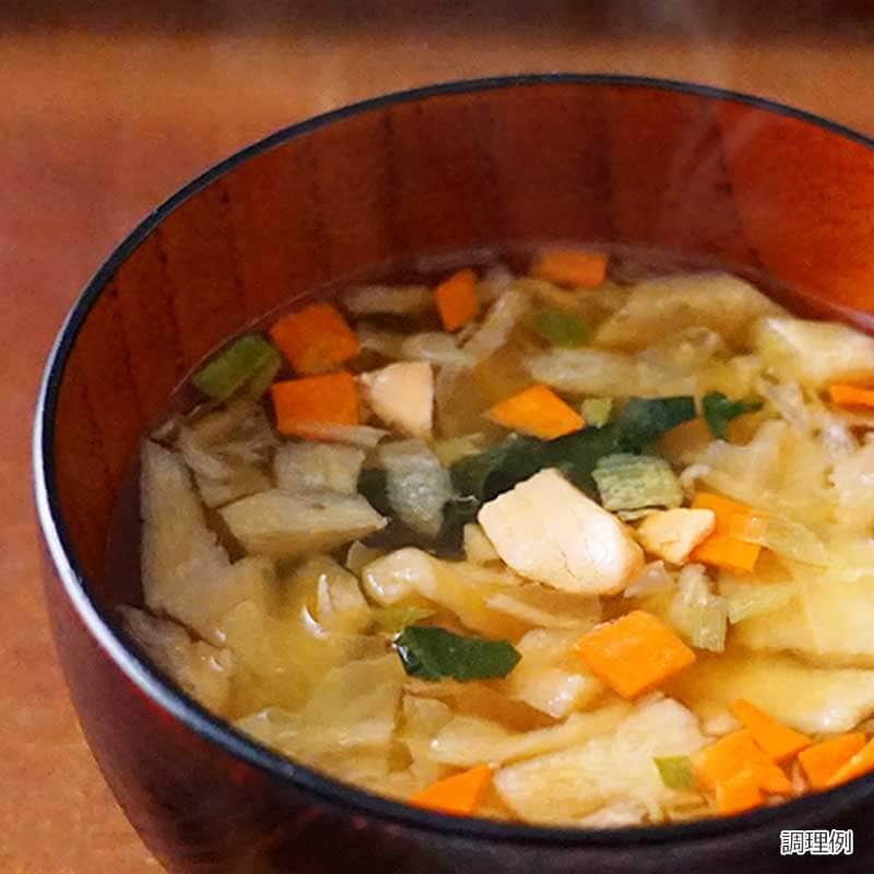 鮭が入った石狩汁風お味噌汁
