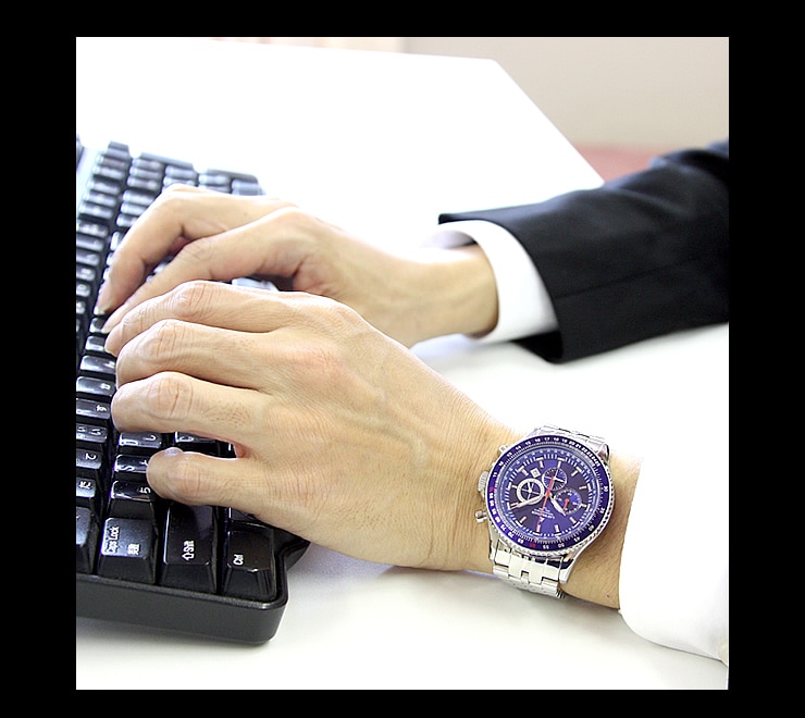 進化した空の王者の腕時計。スイス製のトリチウムを搭載したパイロットクロノグラフ [ LAD WEATHER ラドウェザー ミリタリーウォッチ] クロノグラフ 腕時計 回転計算尺 100m防水 アウトドア サバイバル 男性用 watch カレンダー 野外  