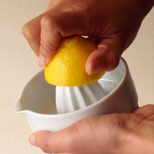 絞り 器 レモン
