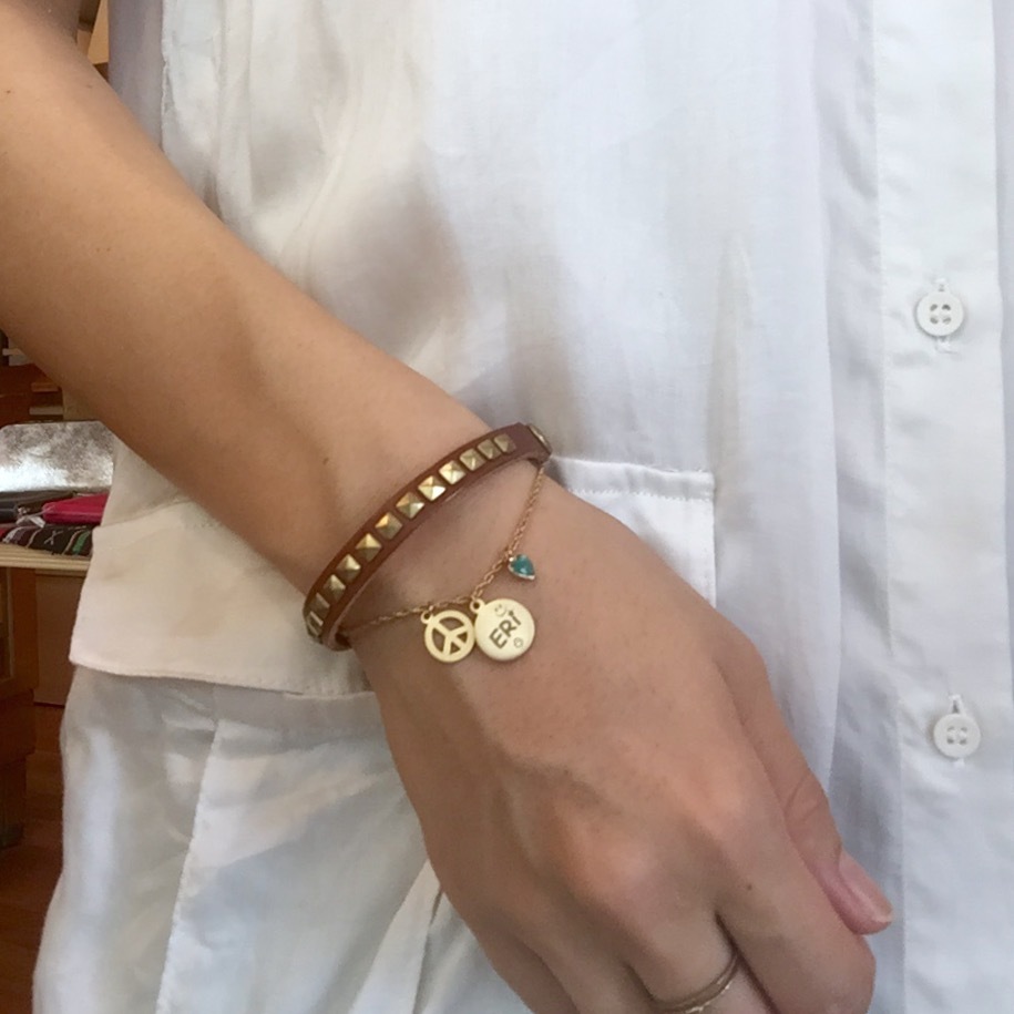name accesory bracelet