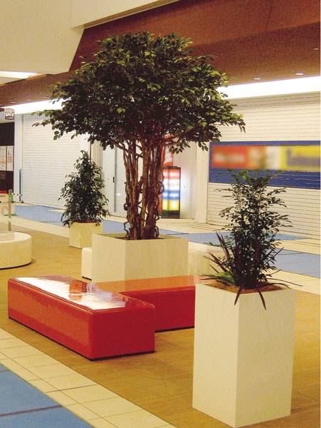 インテリアグリーンドットコム 造花 人工観葉植物 樹木の販売 店舗デザインに生かせる観葉植物