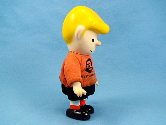 ӥơ Determined 1968ǯ  Pocket Doll ե