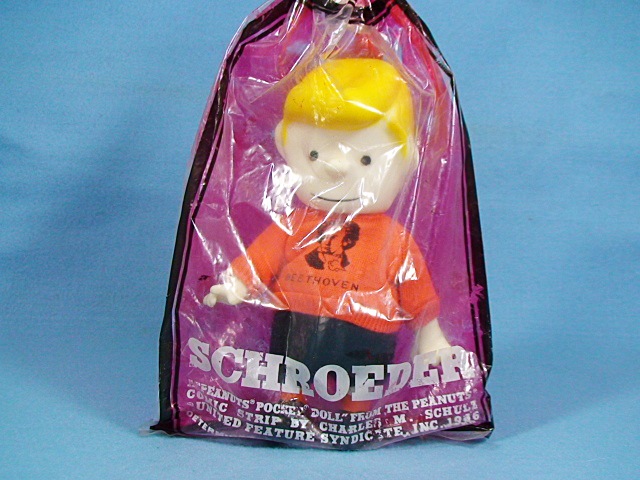 ̵ۡӥơ Determined 1968ǯ  Pocket Doll ե