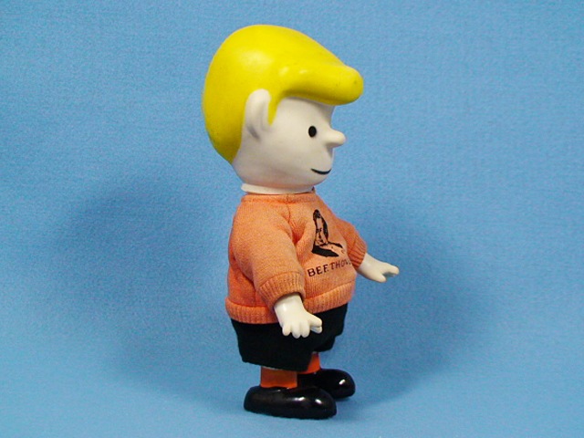 ӥơ Determined 1968ǯ  Pocket Doll ե