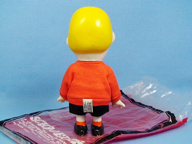 ̵ۡӥơ Determined 1968ǯ  Pocket Doll ե