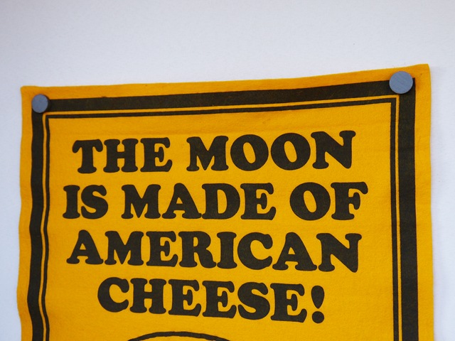 ̵ۥӥơDetermined 70 ̡ԡ ХʡȥΡ THE MOON IS MADE OF AMERICAN CHEESE !