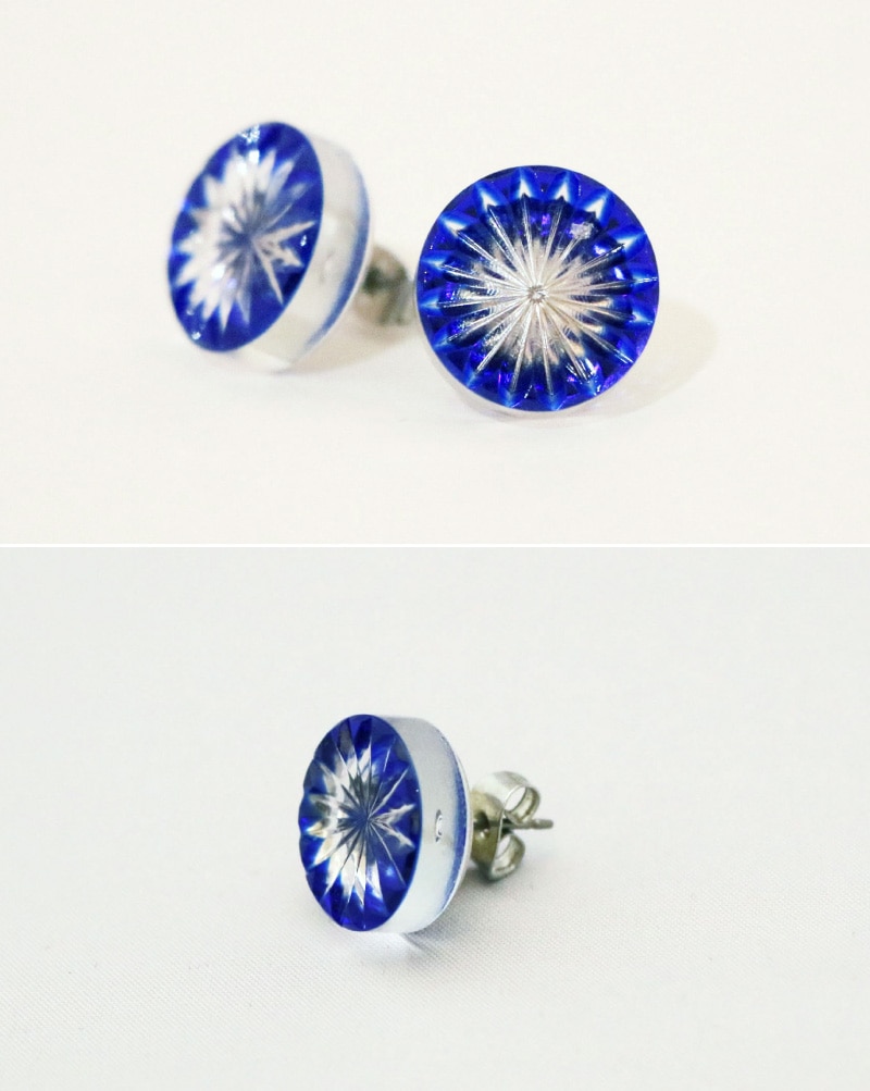 江戸切子ピアス・イヤリング - 菊花文瑠璃 / Edo-Kiriko Earrings Blue-matohu online shop