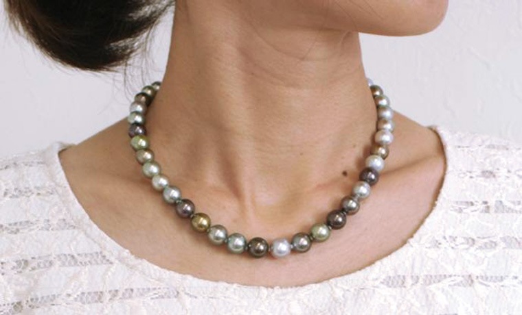 マルチカラー真珠ネックレス