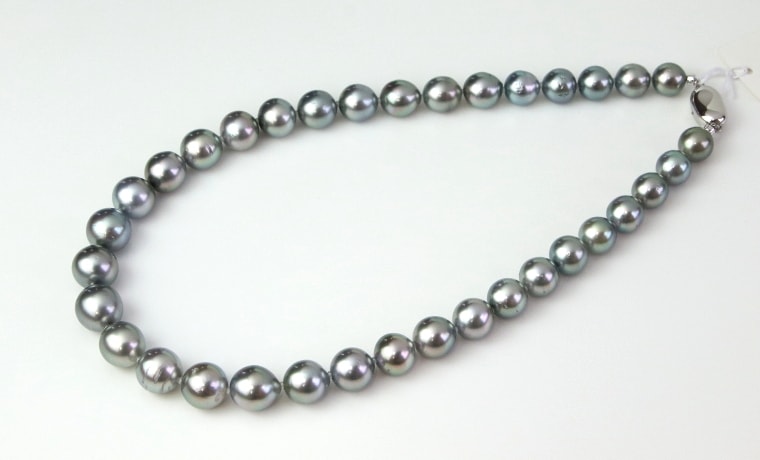 黒蝶真珠”オーシャングレー”ネックレス【大きさ9.2-11.9㎜・長さ42cm 
