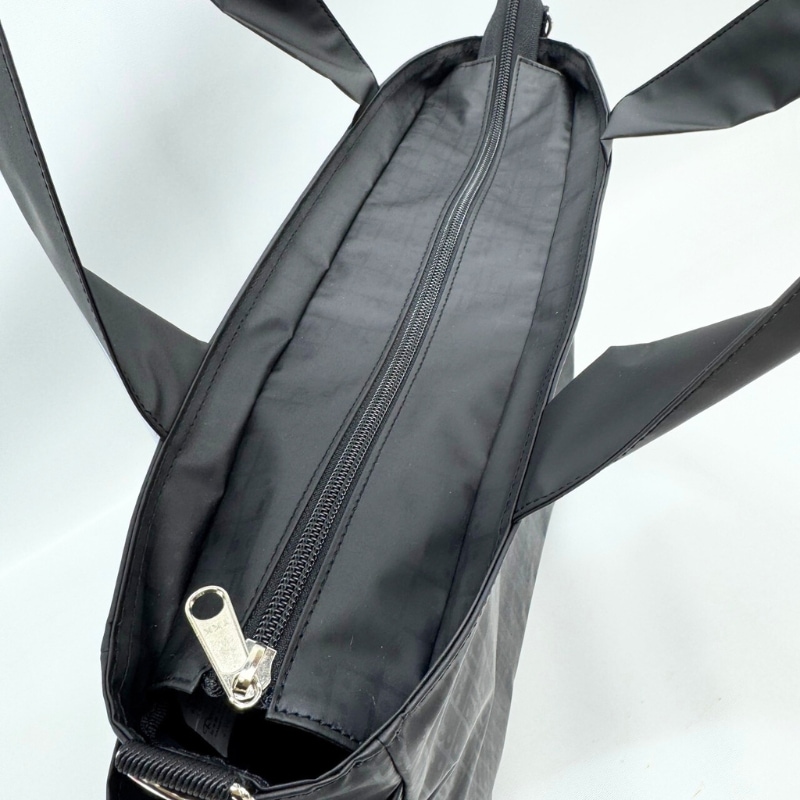 �ᥤ��ϥե����ʡ����ļ�