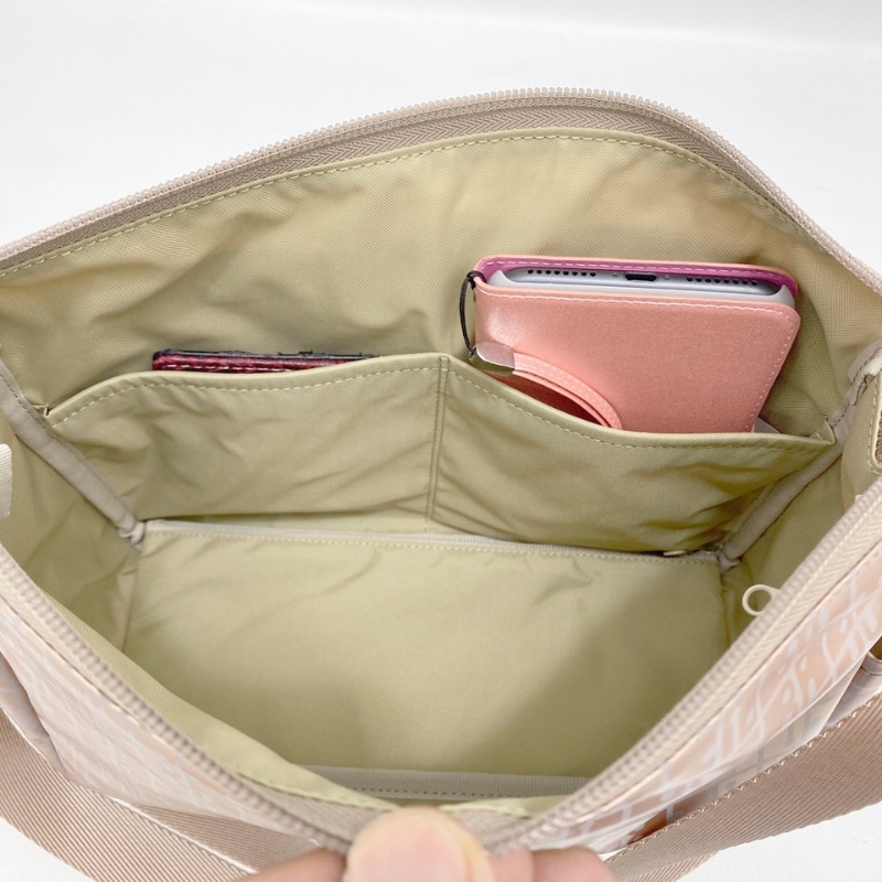 ��¦�����ܤ������ʥ����ץ�ݥ��åȤ�����