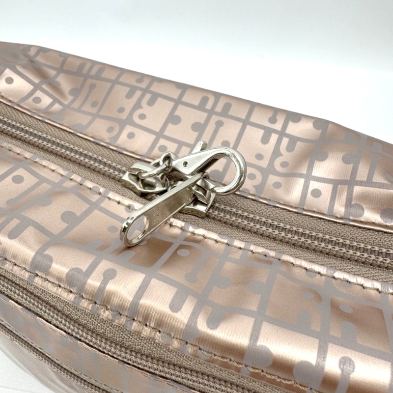 �ᥤ��ե����ʡ��ˤϥ����ɻߤΥե����ʡ����å����ͺ��ߤǤ�¿�