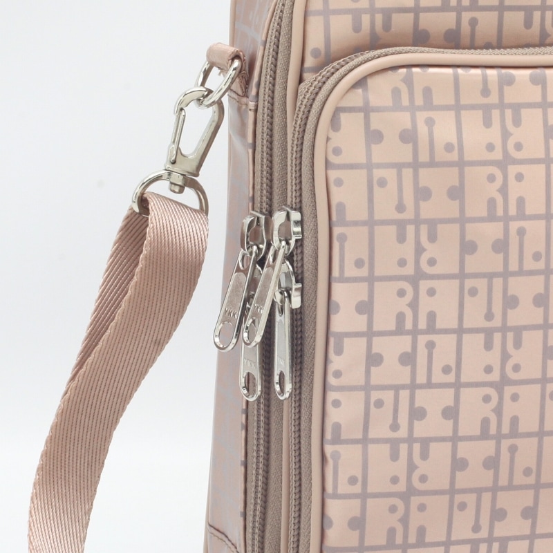 �ᥤ������ݥ��åȤ���֥�ե����ʡ��ǳ��ĥ��ȥ쥹��ڸ�