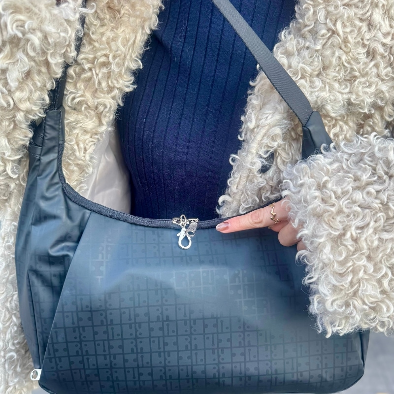 ������ϣ��Ĥ���Τǹ����ʰ��֤˥ե����ʡ��Ȼߤ����