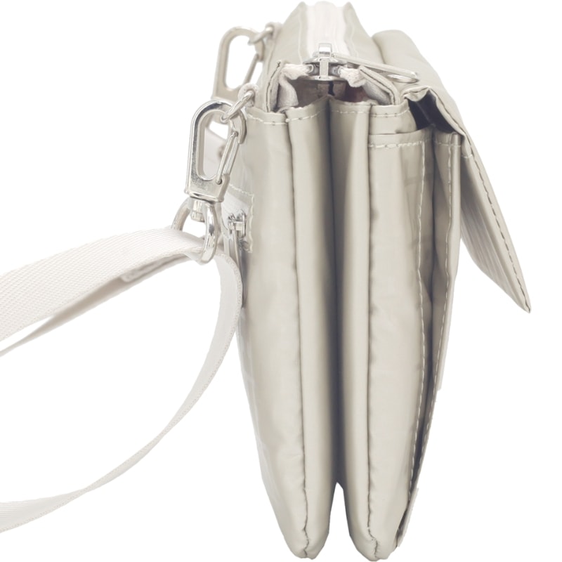 ������ �����ۥ��������ͥ� ���󥹥���������