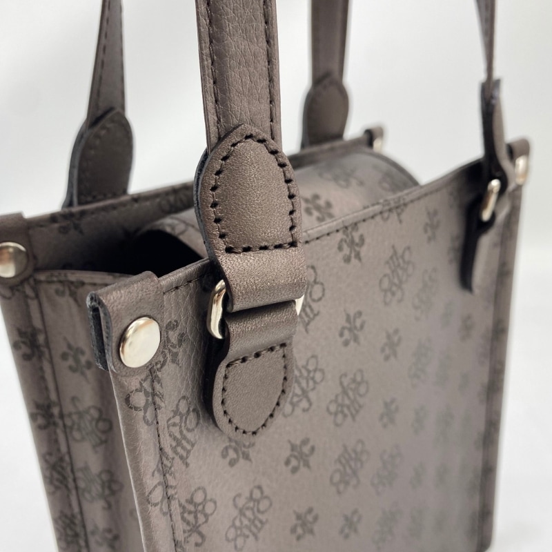 ����ѥ��ȤǤ�����ˤϵ���פ�ܤ����饯���奢�꡼����