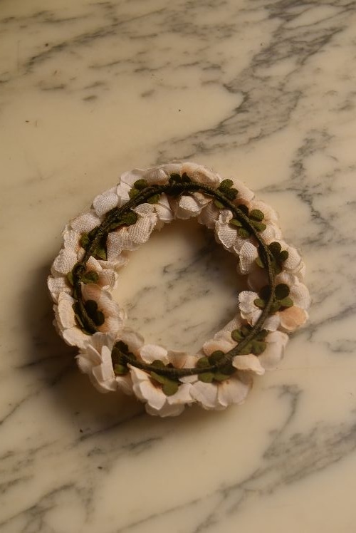 レア ドール用 飛び切り可愛い花冠 美品 | 宝石・アクセサリー