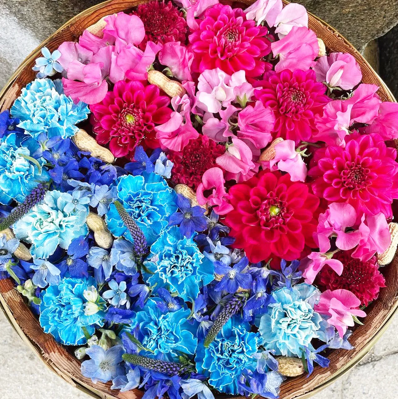 野見神社の花手水