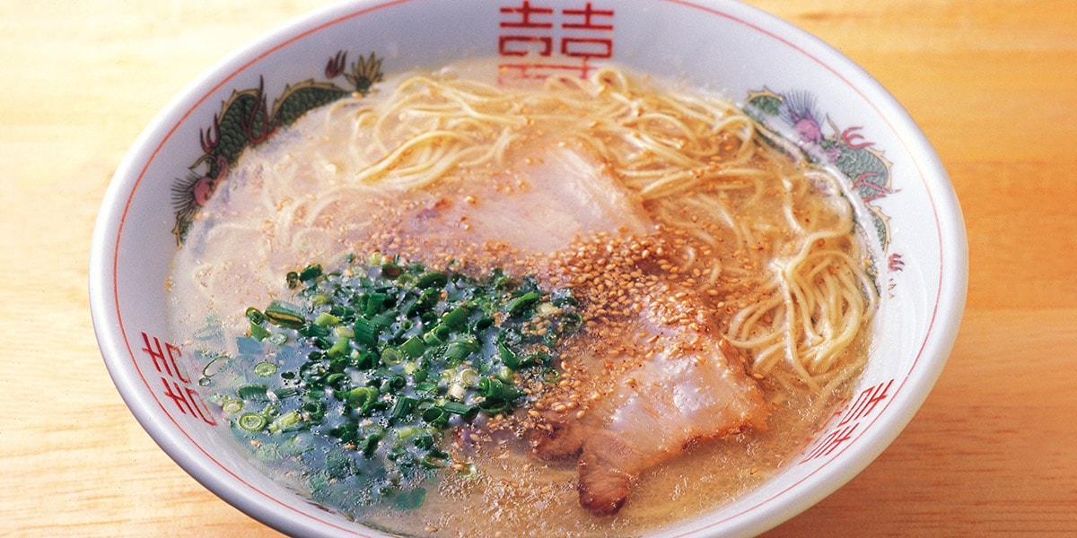 にじデパート とんこつラーメン