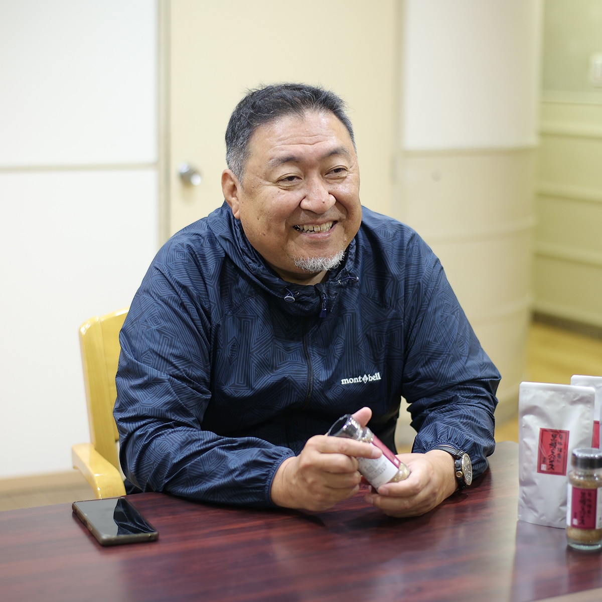 にじデパートの生産者紹介 かしわ屋くろせ