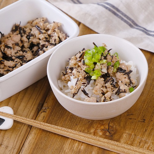 ひじき白和えの素豆腐 ひじきの鶏そぼろ