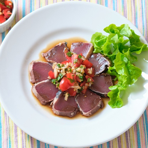 藁焼き塩かつおタタキ かつおのたたきのサルサソース