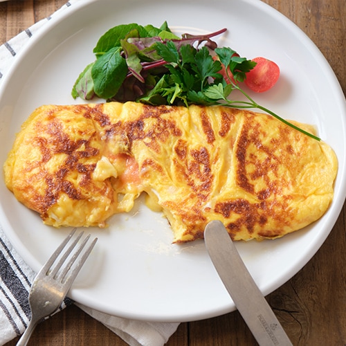 白餅 もっち餅明太子チーズオムレツ