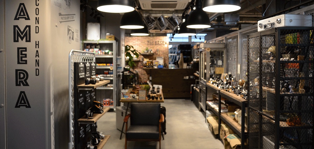 2nd Base オールドレンズやフィルムカメラなどの中古カメラ販売買取専門店 実店舗紹介