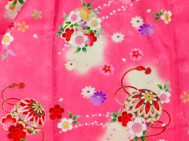 女児産着  手毬柄 お宮参り着物正絹（初着・産着）女児G4-6手毬に熨斗目・華柄