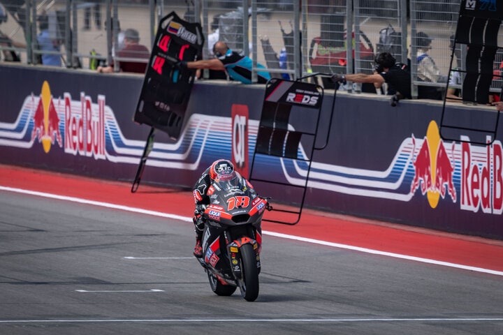 Moto2 決勝 #81 セナ・アギウス選手