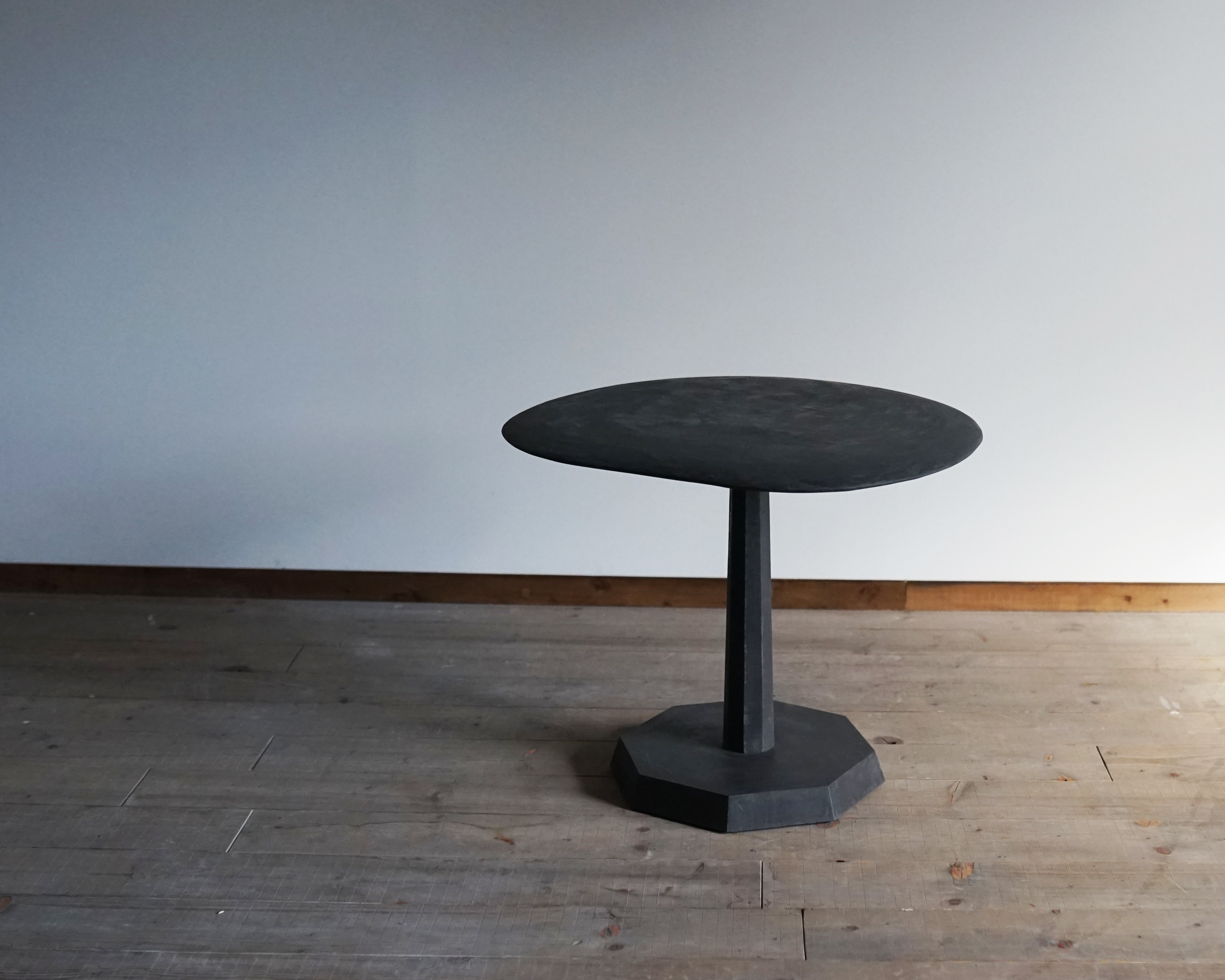 Mortex side table | TABLE - テーブル | ARTEM JAPAN