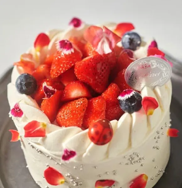 トルタディフルッタ（生クリーム）