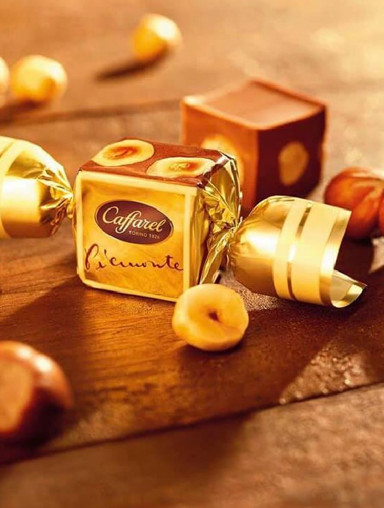 ジャンドゥーヤチョコレートは1865年にカファレルが発明しました。