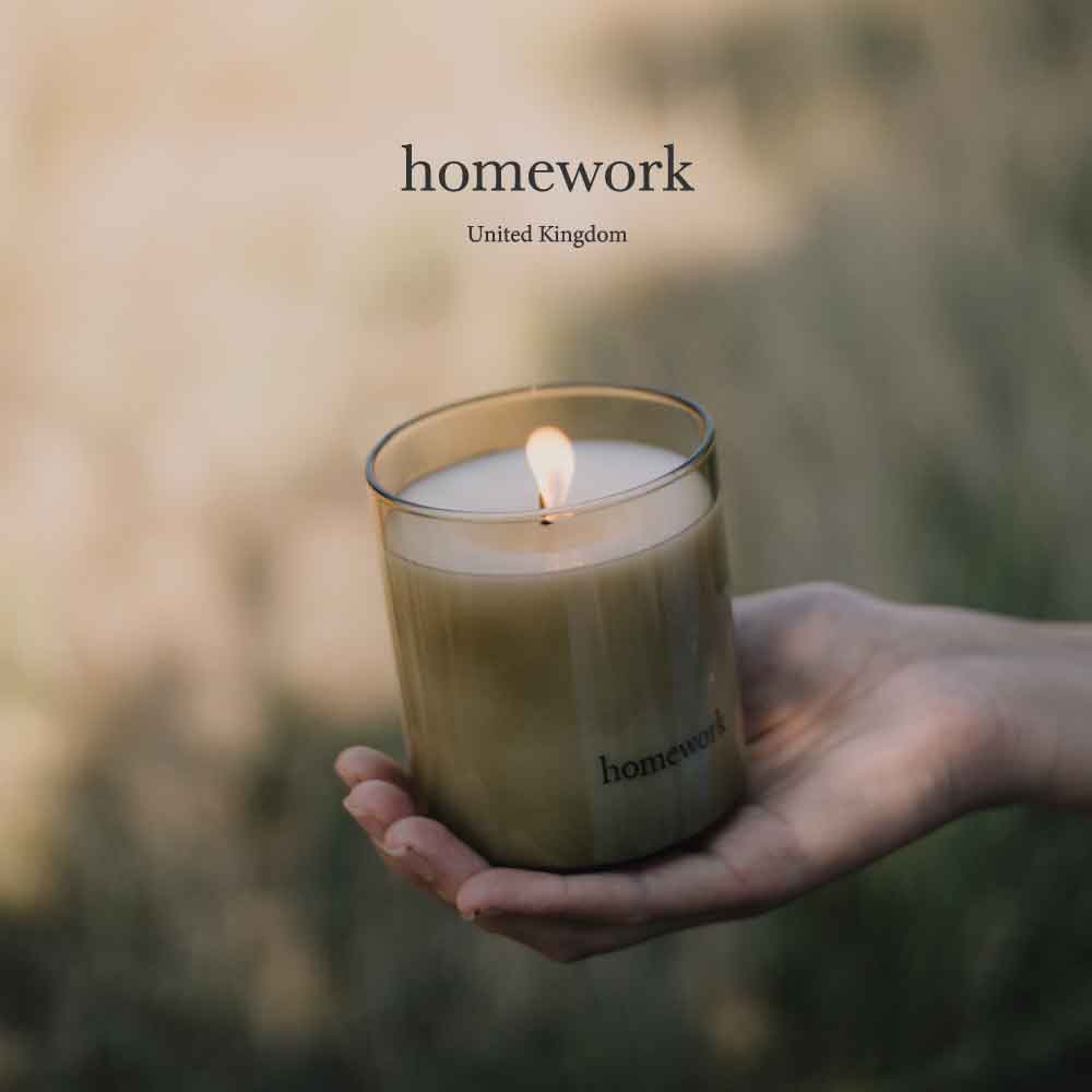 自然のリズムに還る、5つのエレメントの香りのhomeworkのキャンドル