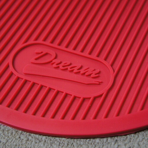 送料無料】カラーシリコンマット Sサイズ ドリーム産業 テーブル用