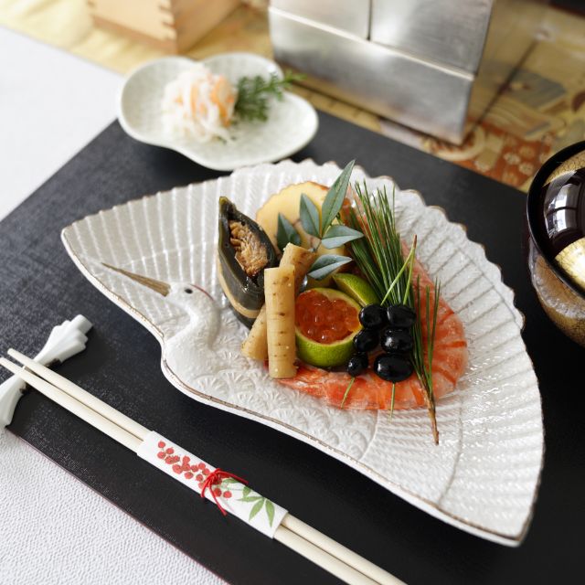 鶴ラスター 向付 ｜ 四季折々のおしゃれな和食器通販サイト FOURGRACE