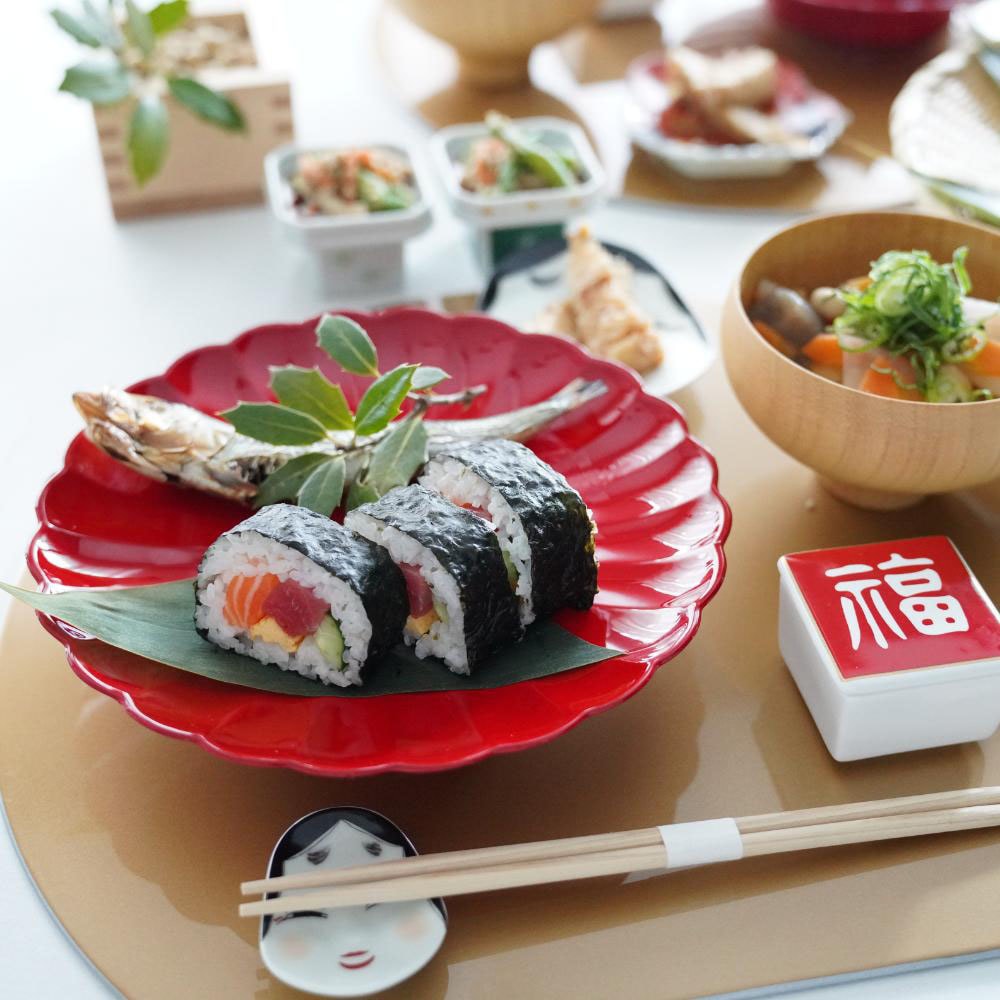 完成した美しい恵方巻の盛り付けイメージ