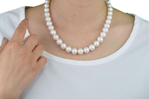 真珠のネックレス①　白黒混合