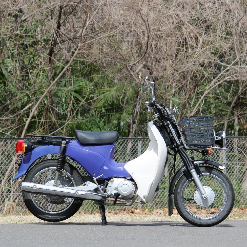 Super_cub_110pro_002.JPG