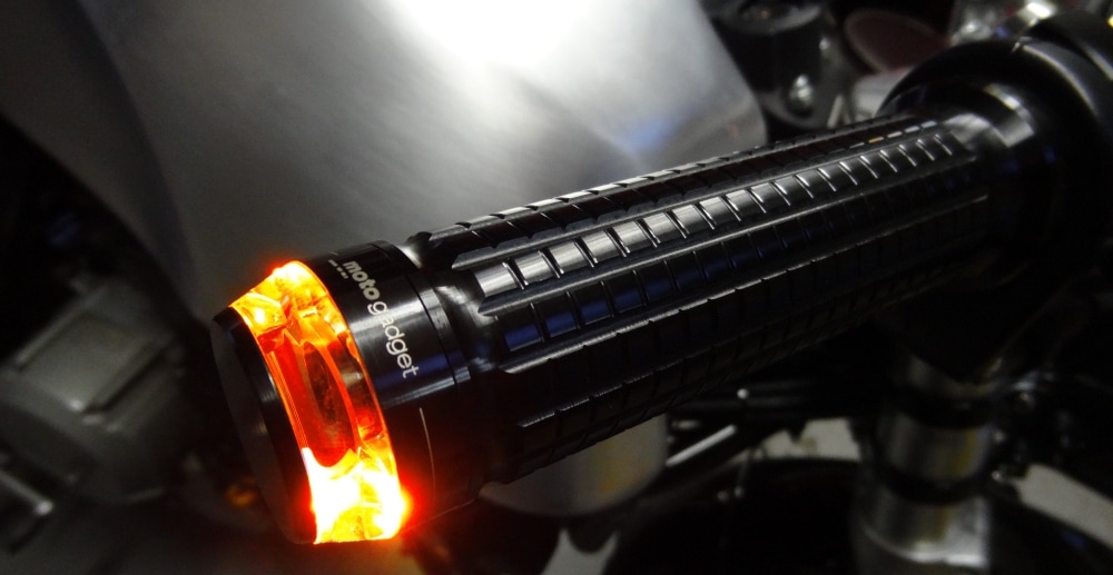 motogadget mo.blaze disc取り付け画像