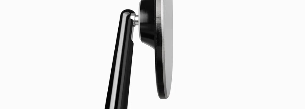 フレームのない極薄の鏡面デザイン