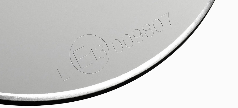 mo.view club60のECE認証とユニバーサルマウント