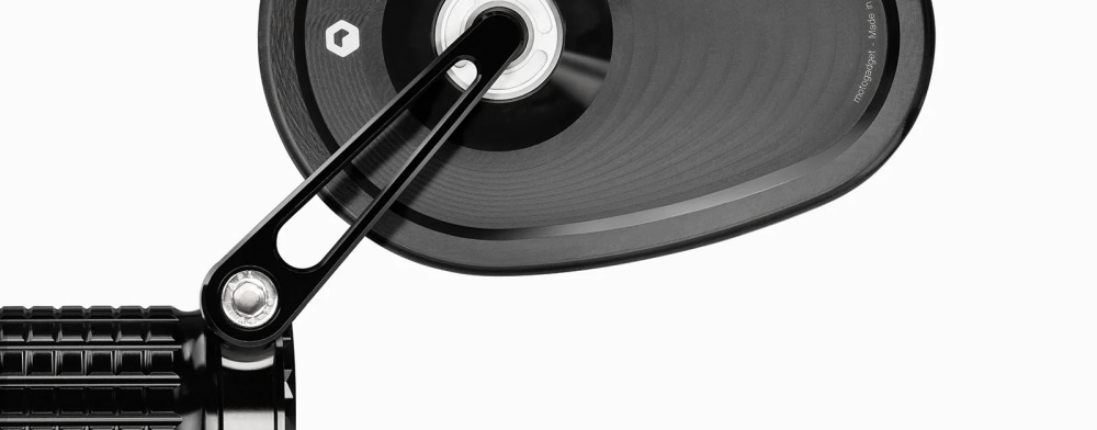 カフェレーサーやクルーザーに似合うmo.view club60の装着例