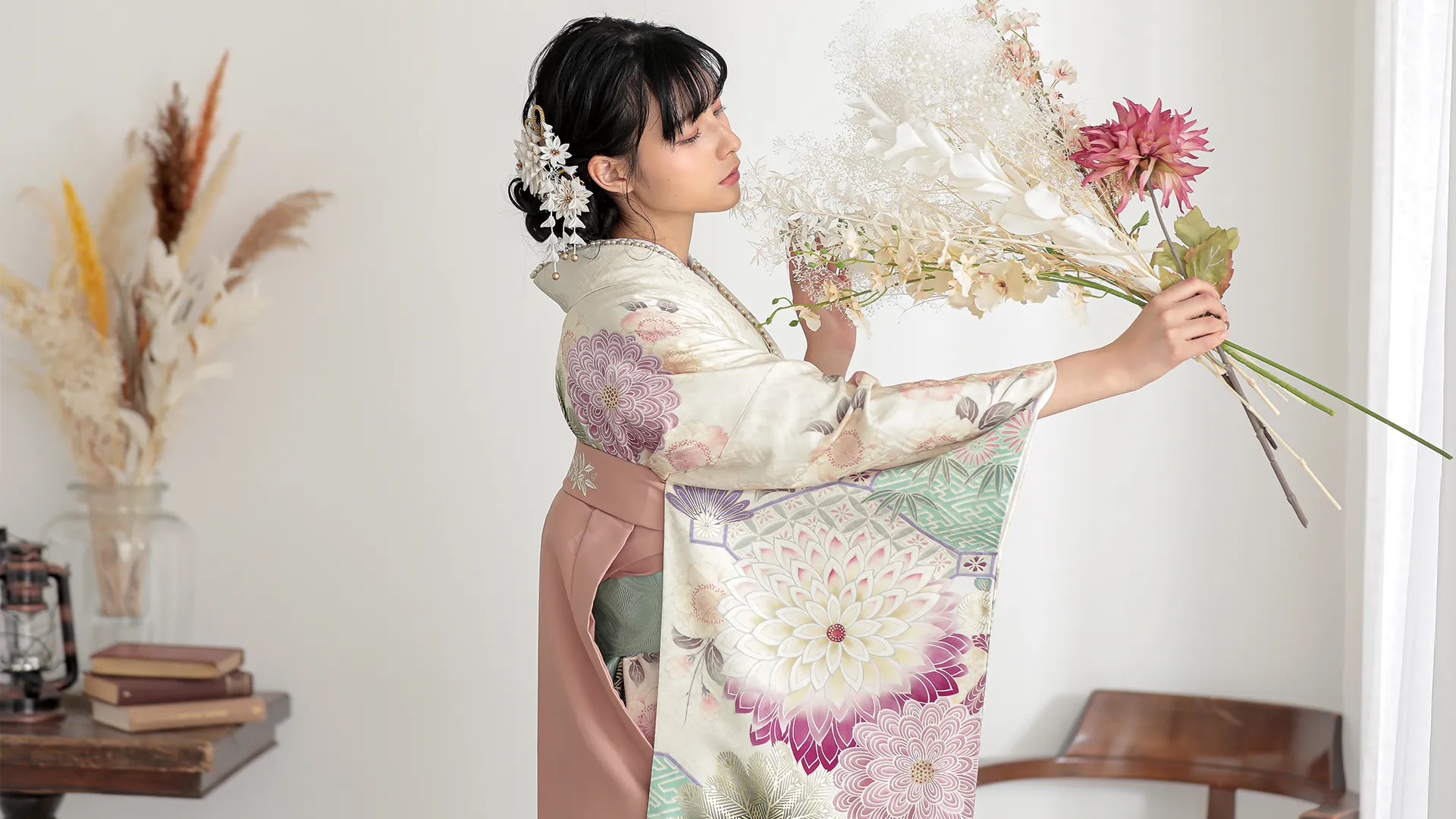 「私らしさ」で選ぶ卒業式袴レンタル｜HAKAMAnista -ハカマニスタ-